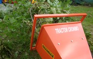 Chipper CRONIMO WCBX-42R for tractor, small tractor.