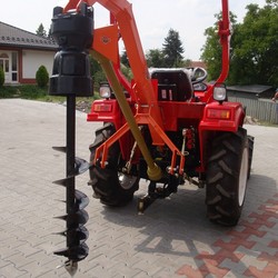 Půdní vrták za traktor ,Zemní vrták CR-12