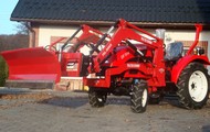 Front snow plow CR per tractor