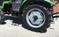 Malotraktor ZOOMLION CR 254 s kabinou (Skladem)