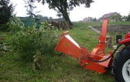 Chipper CRONIMO WCBX-42R for tractor, small tractor.