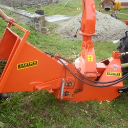 Chipper CRONIMO WCBX-42R for tractor, small tractor.