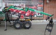 LIFTING TRAILER CRONIMO LTC 3.4 für Kleintraktoren mit hydraulischer Hand, mit eigenem Motor