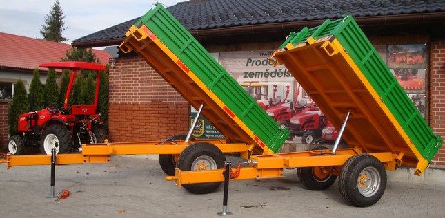 Nově na skladě jednostranně a třístranně sklápěný traktorový přívěs s nosností 2 a 3 t za skvělé ceny.