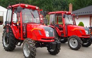 Traktor DongFeng 504G3